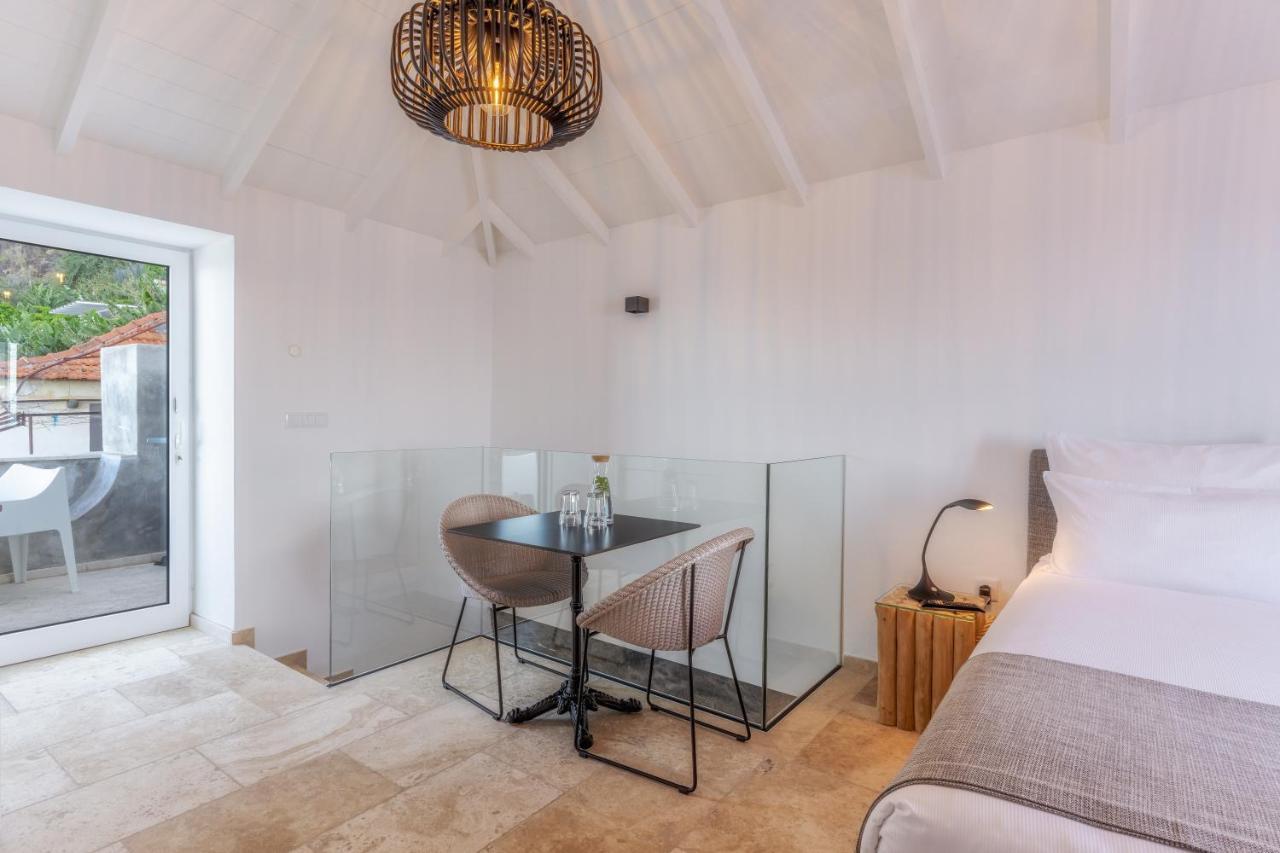 فندق Escarpa - The Madeira Hideaway بونتا دو سول المظهر الخارجي الصورة
